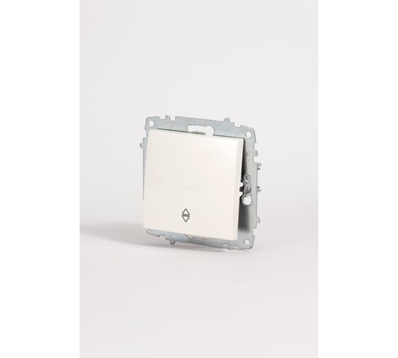 Изображение товара Переключатель одноклавишный проходной Elbi Zena Vega белый M+K 609-010200-209