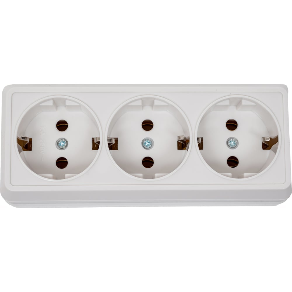 Изображение товара Розетка GENERICA 3местн. с заземлением 16А ОКТАВА белый