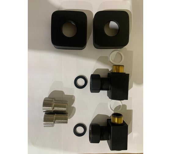 Изображение товара Комплект Двин К3 (квадратн.) уголок для п/с 3/4x1/2 г/ш с эксцентриком, отражателем, чёрный матовый 4657763846916