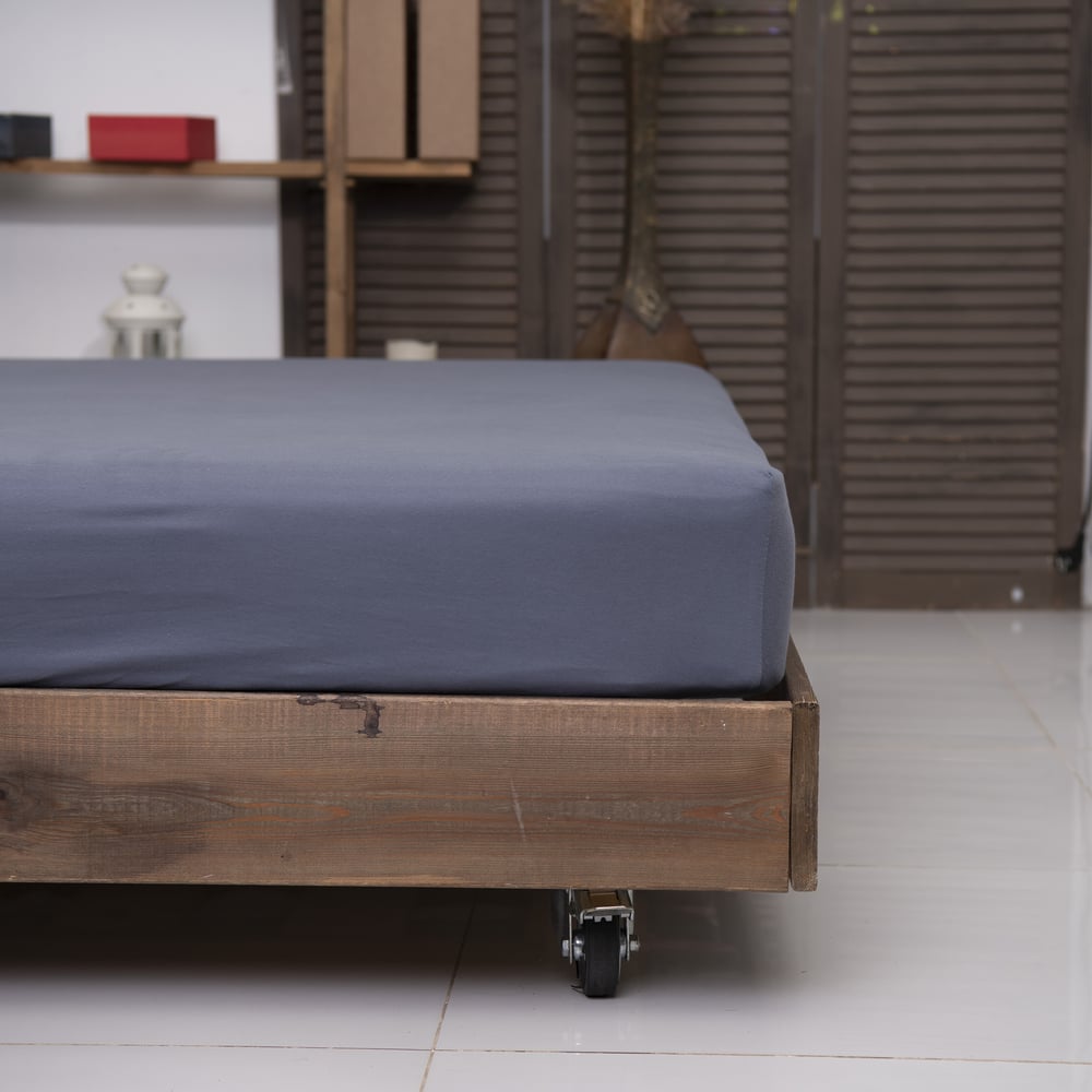 Изображение товара Простыня на резинке KUPU-KUPU VIOLETT 90x200x25 см трикотаж графит