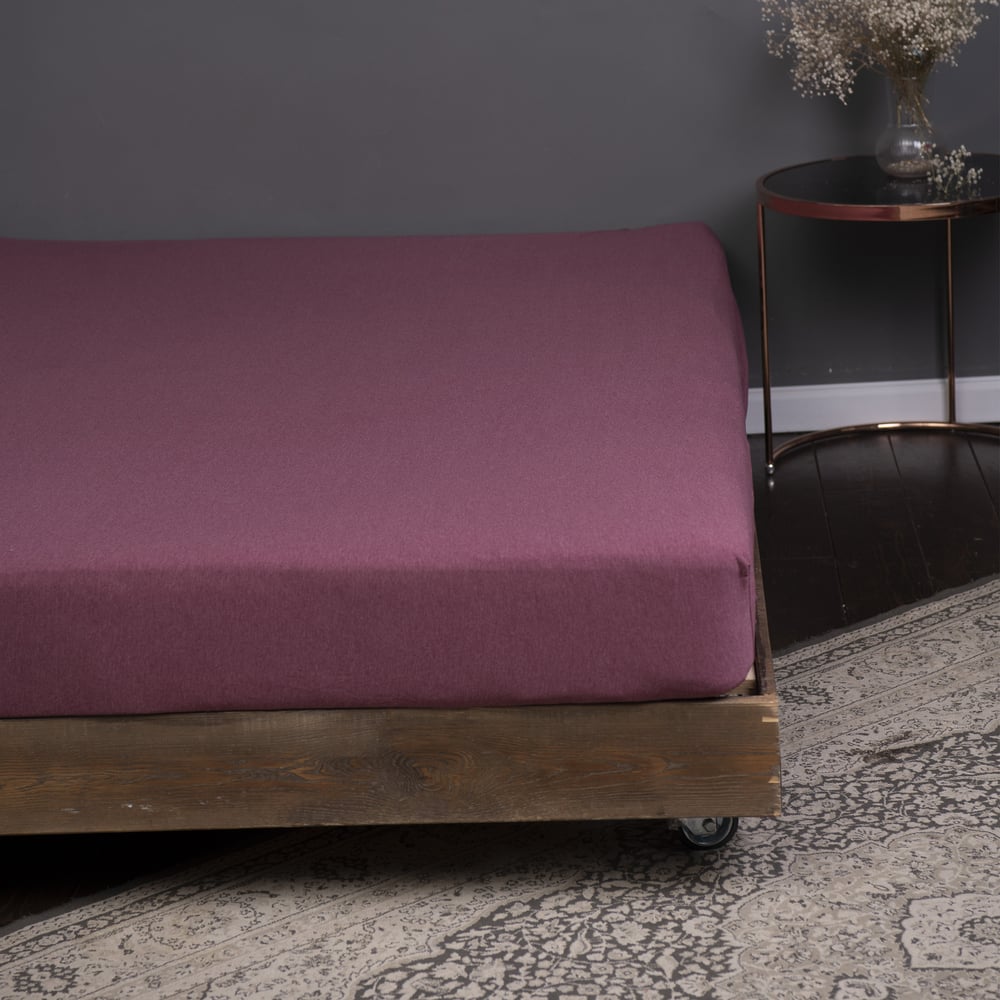 Изображение товара Простыня на резинке KUPU-KUPU VIOLETT 90x200 см трикотаж марсала меланж