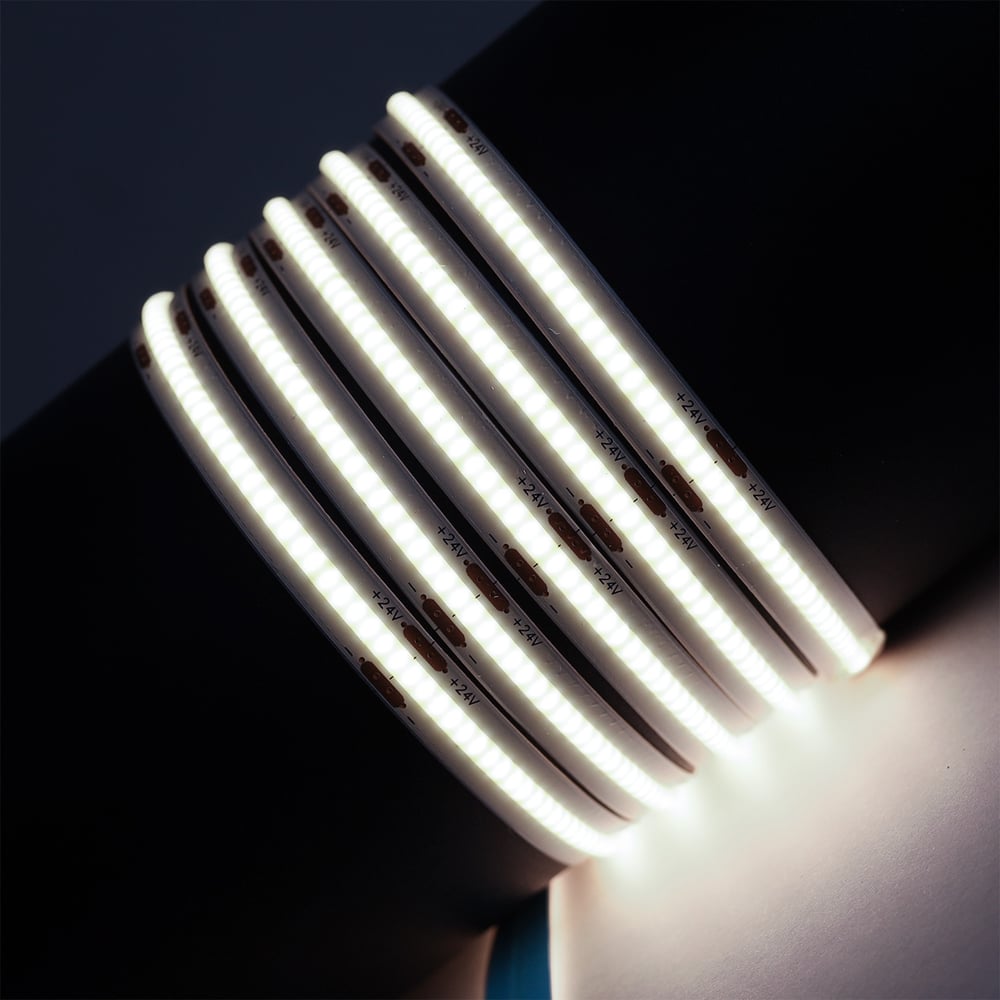 Изображение товара LED лента Smartbuy 24V COB 5 м IP20 холодный белый 14W