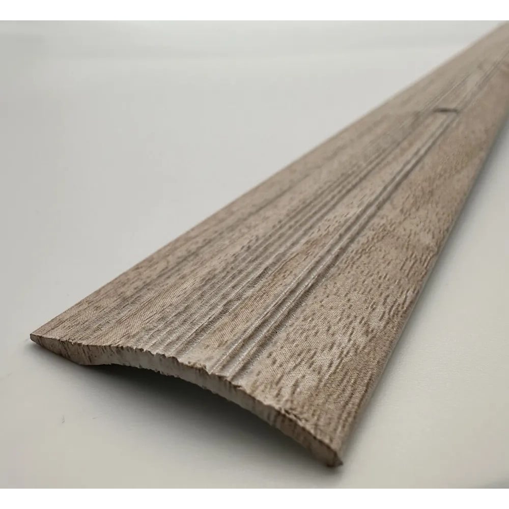 Изображение товара Стыкоперекрывающий алюминиевый порог Алком-М ПД 04 разноуровневый стык, 39.4x7.1 мм, 1800 мм, дуб беленый ПД04-0003