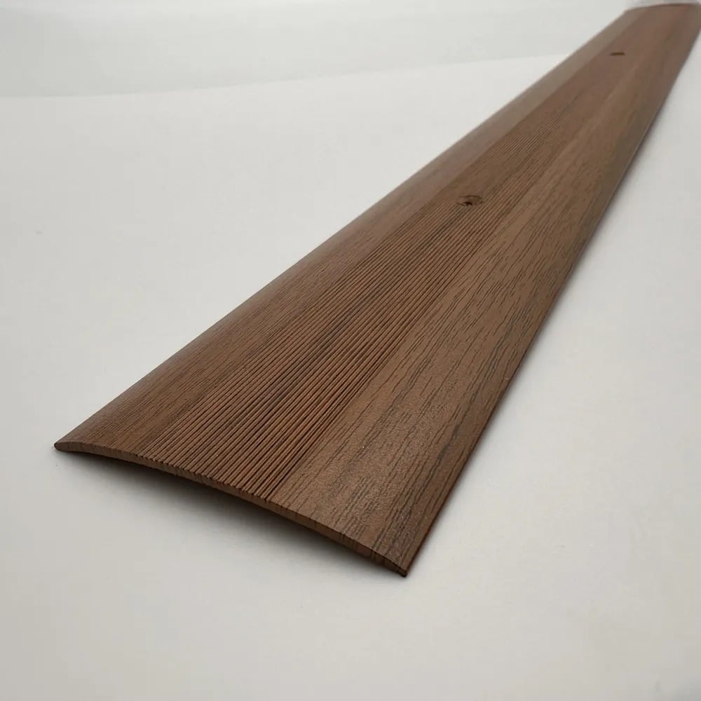 Изображение товара Алюминиевый порог для напольных покрытий Алком-М ПД 05 орех грецкий 1350 мм