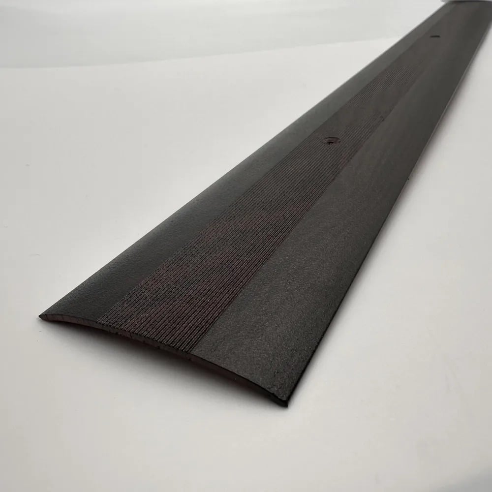 Изображение товара Алюминиевый порог Алком-М ПД 05 60x5.8 венге одноуровневый 2700 мм