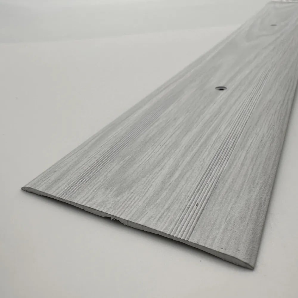 Изображение товара Стыкоперекрывающий алюминиевый порог Алком-М ПД 06, 900 мм, ясень белый