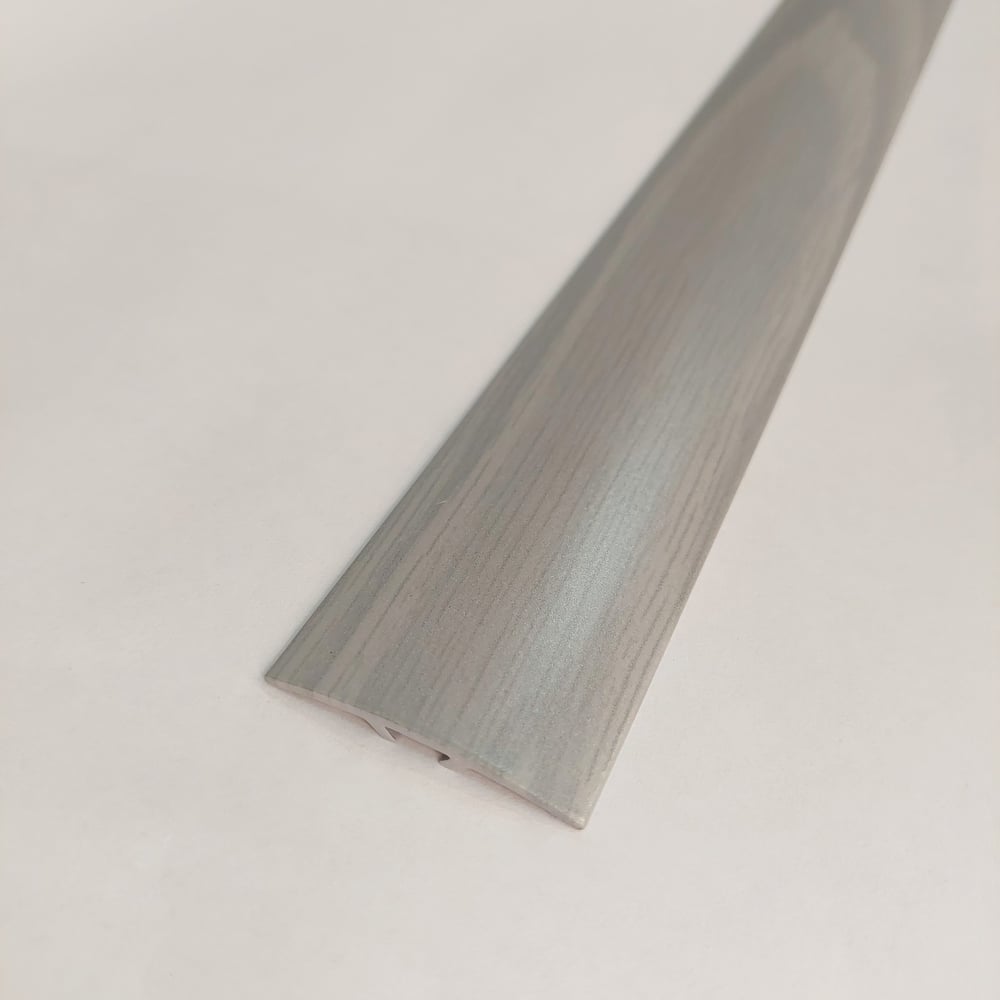 Изображение товара Алюминиевый порог Алком-М ПД 07.1 1350 мм дуб серый одноуровневый