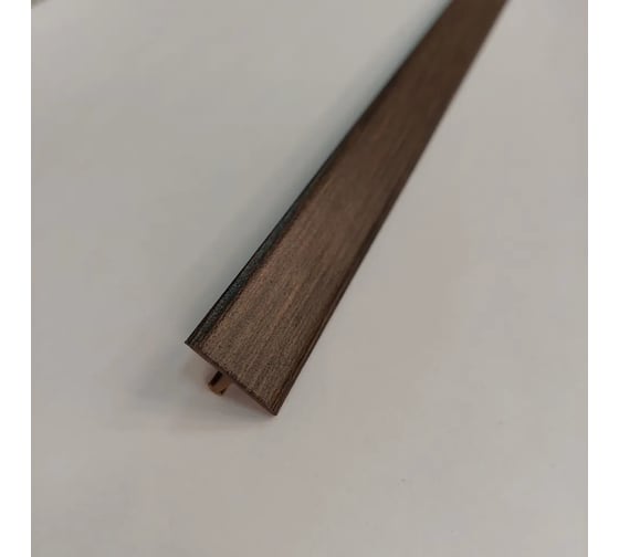 Изображение товара Стыкоперекрывающий Т образный алюминиевый порог Алком-М ПД 09 одноуровневый стык, 18x9 мм, 1350 мм, мербау ПД09-0038