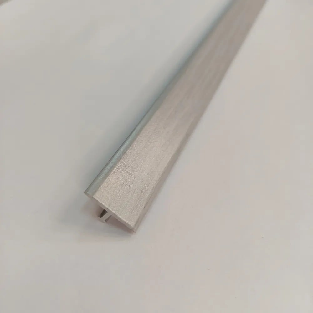 Изображение товара Алюминиевый порог Алком-М ПД 09 1350 мм дуб серый одноуровневый