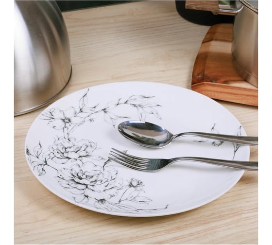 Изображение товара Обеденная тарелка DOMENIK PEONIA 24 см DM9710