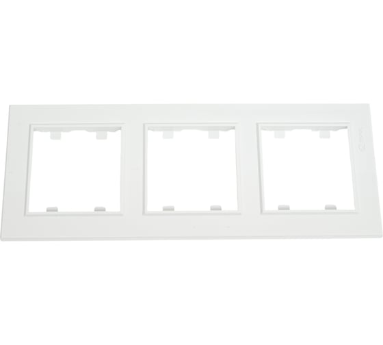 Изображение товара Рамка MAKEL 3-м Karea вертикальная белый 56001708