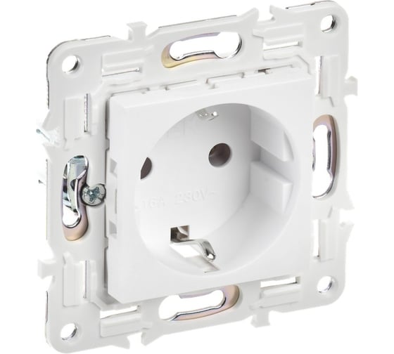 Изображение товара Розетка с заземлением IEK SKANDY без защитных шторок 16А SK-R05W арктический белый SK-R11-16-K01