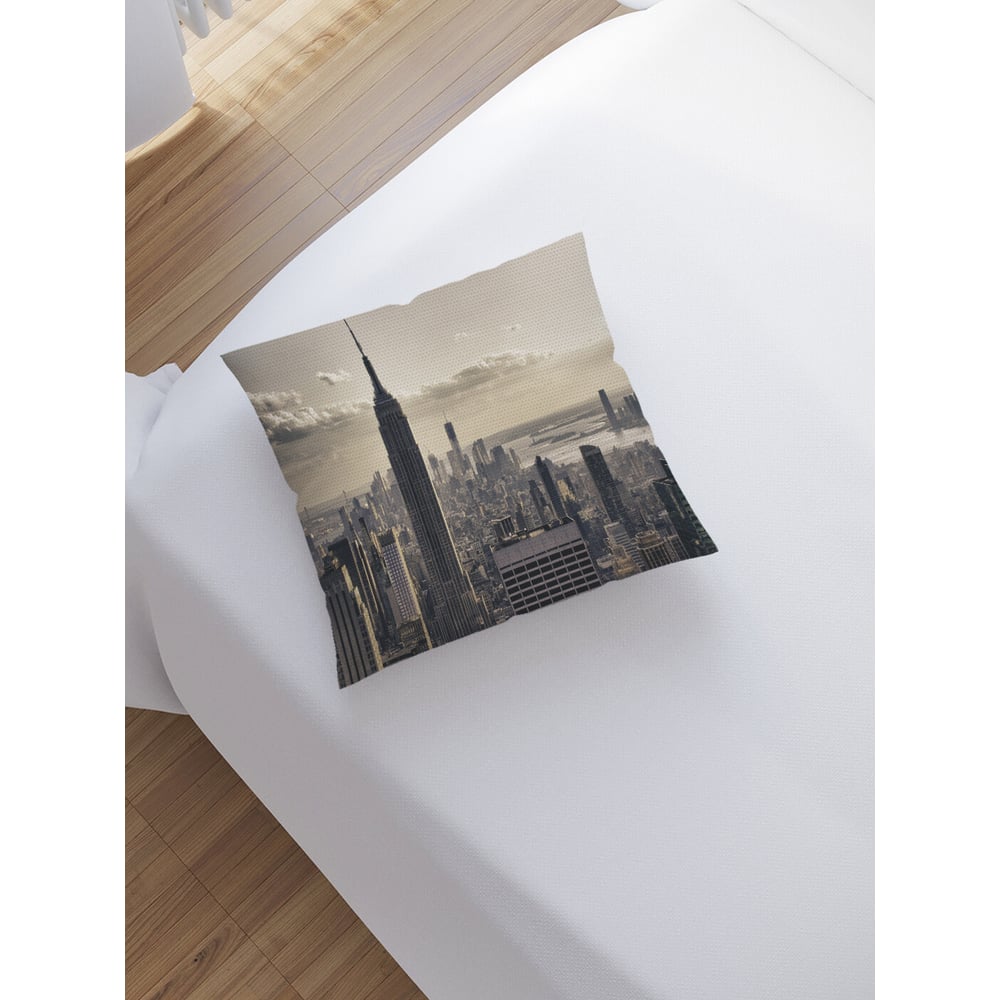 Изображение товара Декоративная наволочка JoyArty 45x45 см на молнии с рисунком