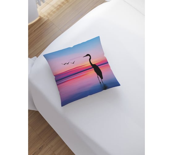 Изображение товара Наволочка декоративная JoyArty на молнии, чехол на подушку Одинокий журавль 45x45 см sl_2618