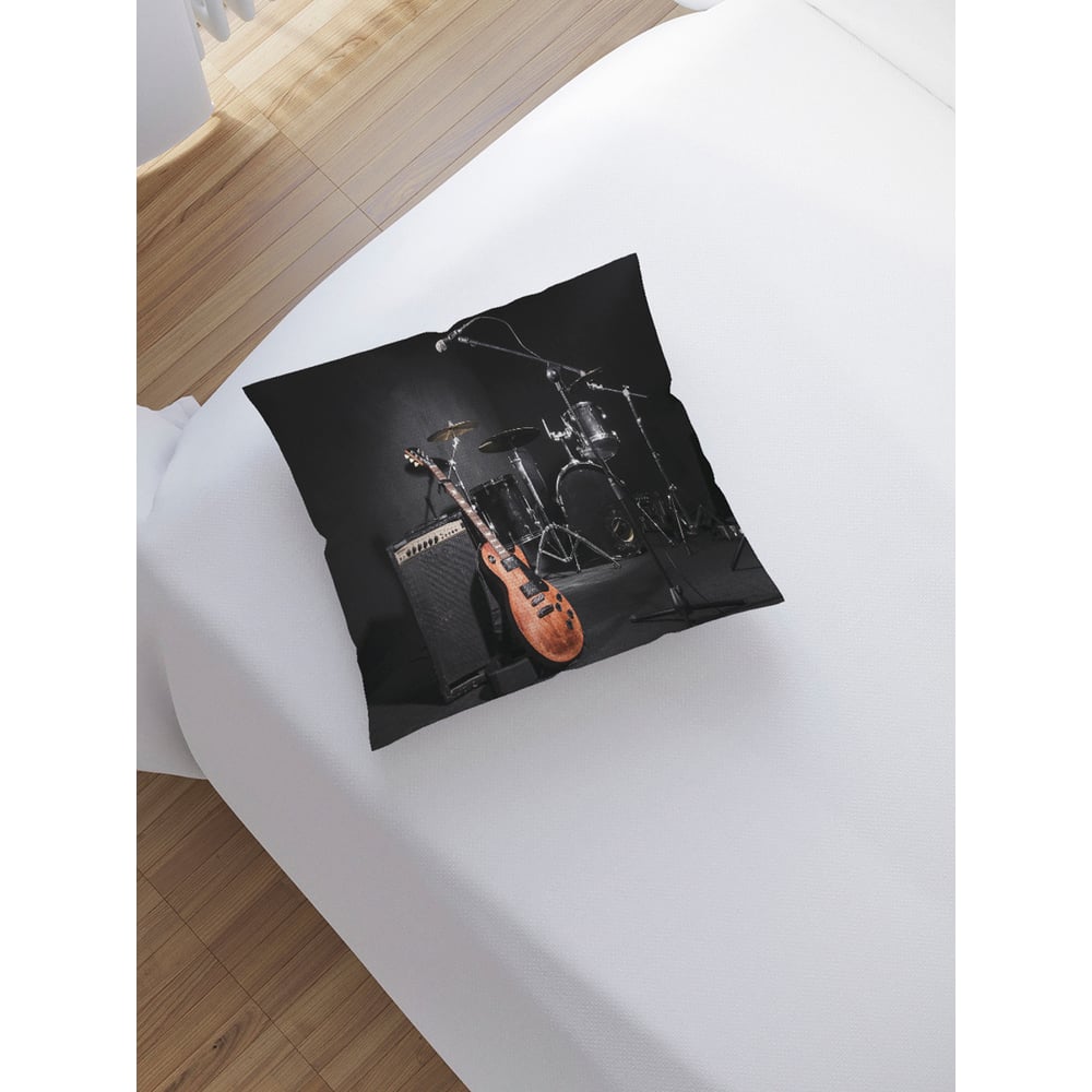 Изображение товара Наволочка декоративная JoyArty на молнии Музыкальные инструменты 45x45 см