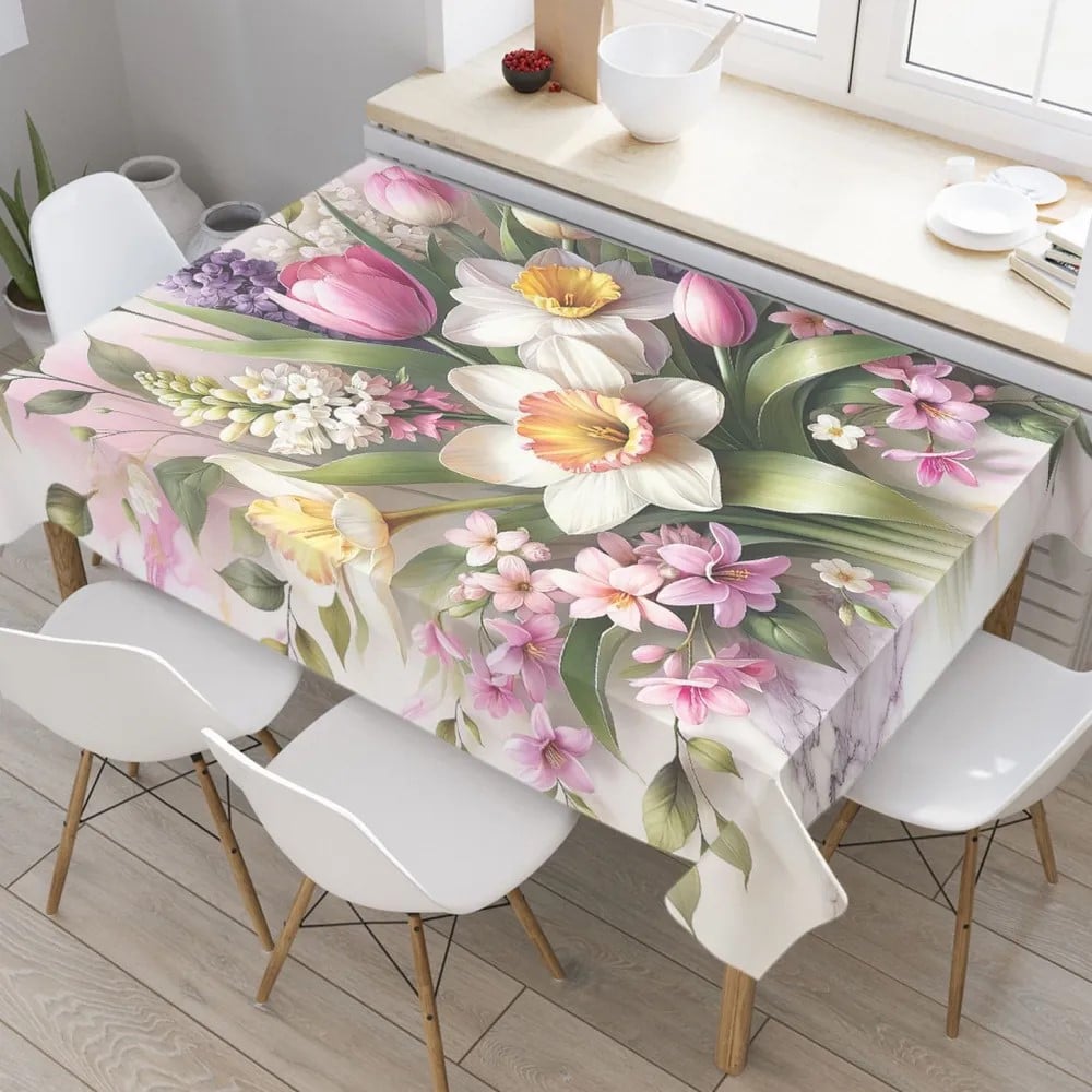 Изображение товара Прямоугольная тканевая скатерть JoyArty с цветочным рисунком 145x180 см