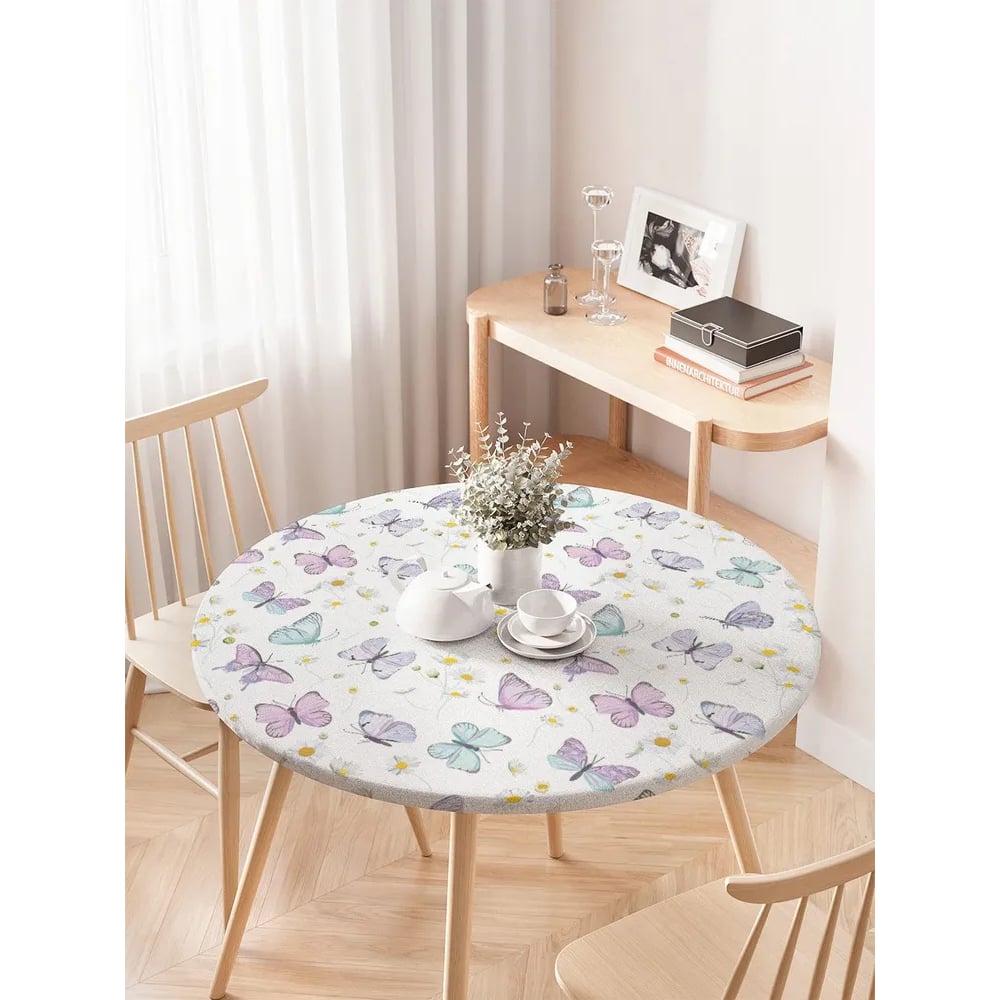 Изображение товара Круглая скатерть JoyArty с рисунком бабочки и ромашки 75-100 см