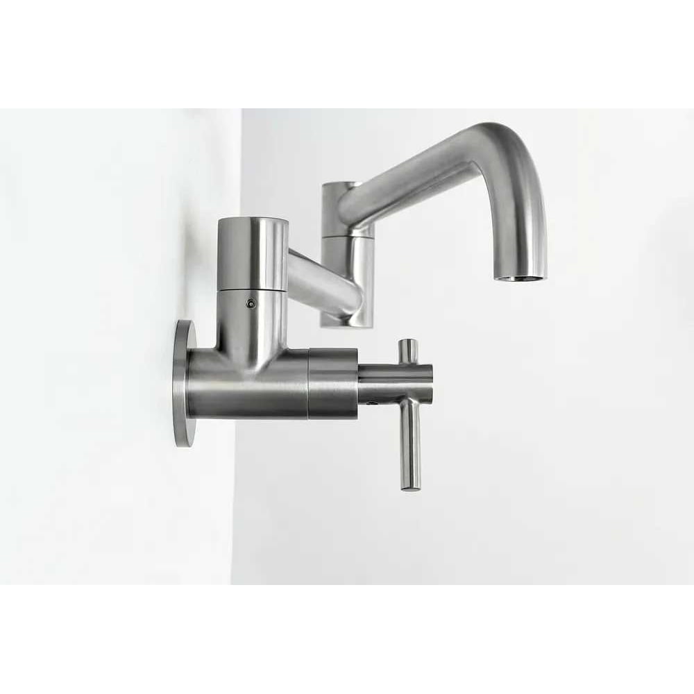 Изображение товара Кран для воды LONGRAN Techno LC3161 из нержавеющей стали с поворотным изливом