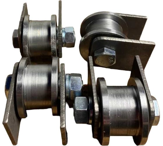 Изображение товара Ролик на пластинах 23 Болта d 50 мм, под трубу 20x20,металл 4 шт. 3511