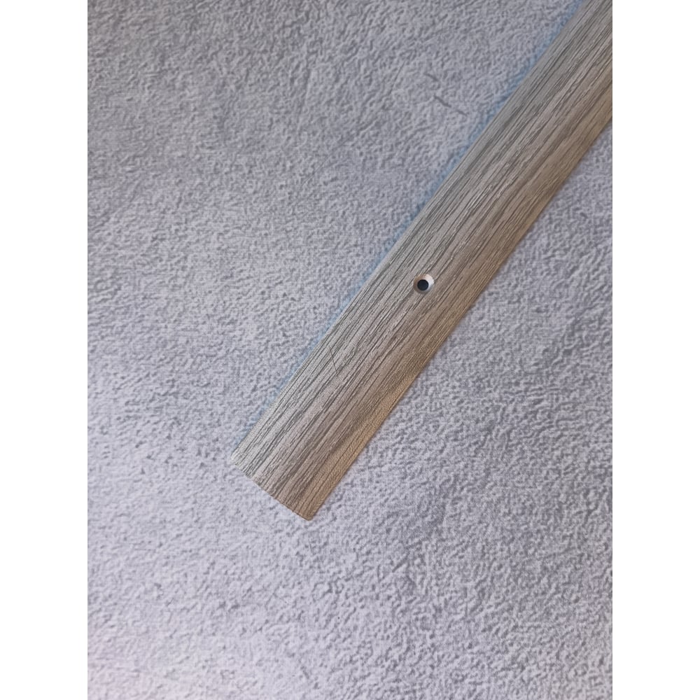 Изображение товара Порог ПЛАСТАЛ а30 кд 135 с/о дуб северный упак с держанием