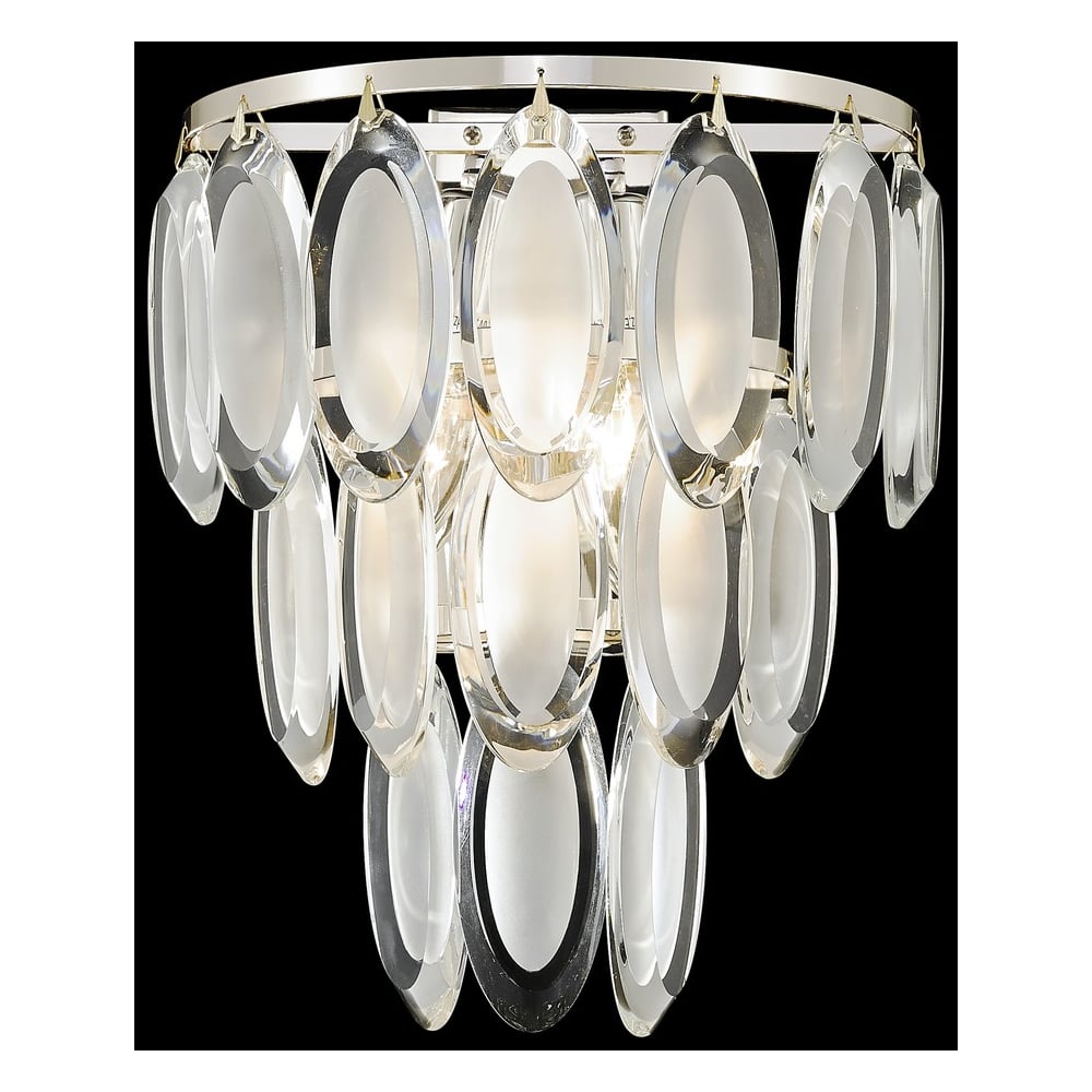 Изображение товара Настенный светильник Wertmark ELETTA для гостиной и спальни дизайн золото