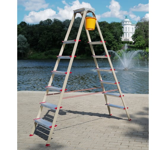 Изображение товара Стремянка алюминиевая Эйфель Парнас 130 - 206+1