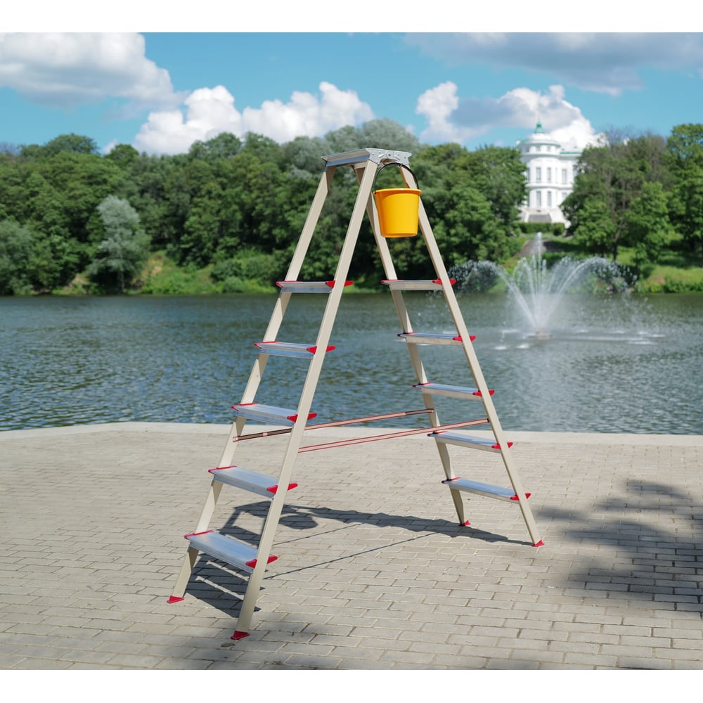 Изображение товара Алюминиевая стремянка Эйфель Парнас 130 профессиональная двусторонняя 10 ступеней