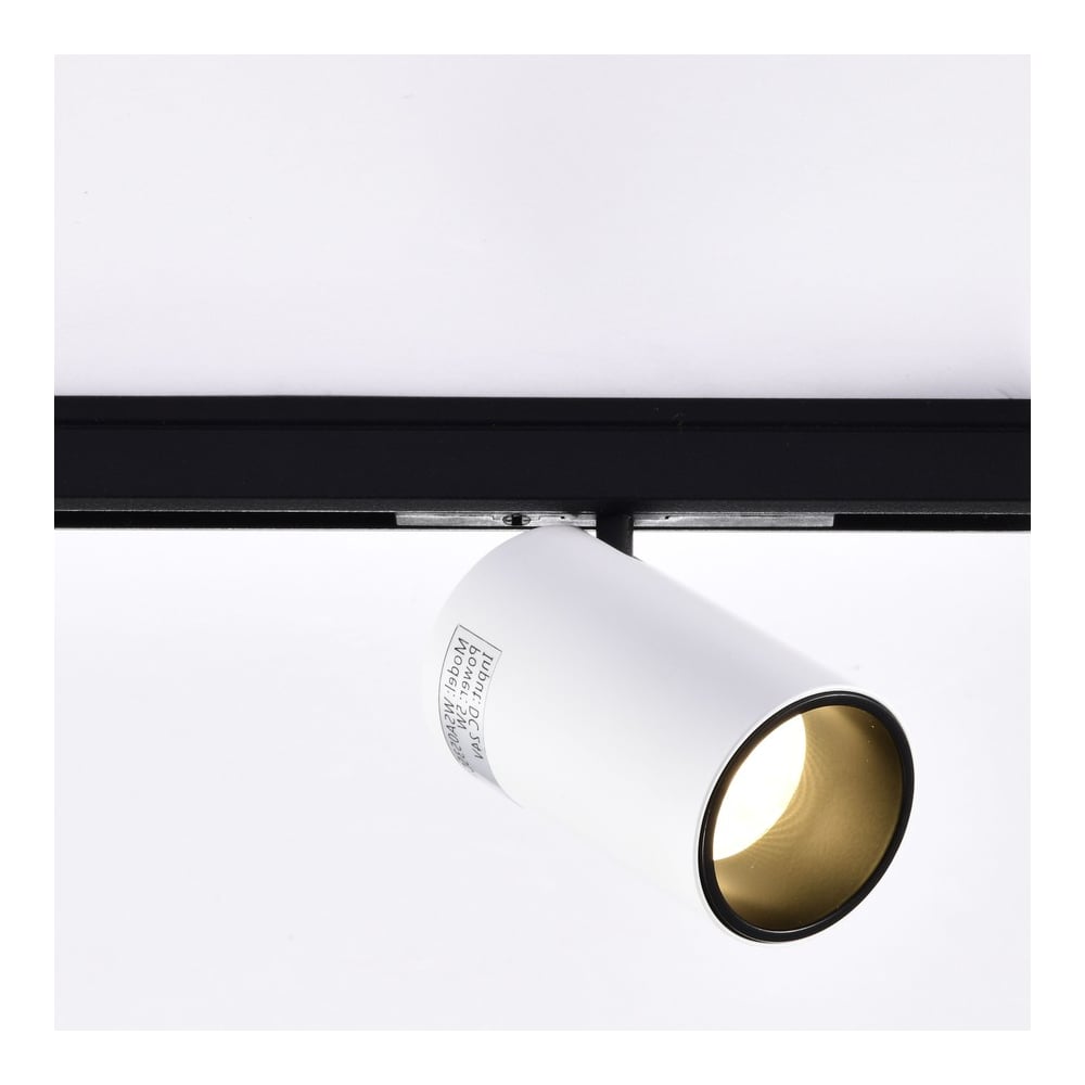 Изображение товара Трековый светодиодный светильник Wertmark WTL.O10.007.30.05 5 Вт теплый белый