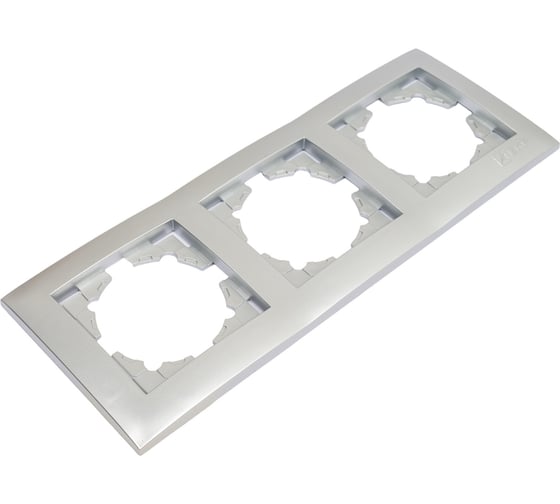 Изображение товара 3-местная рамка EKF Валенсия, сталь EWM-G-303-30