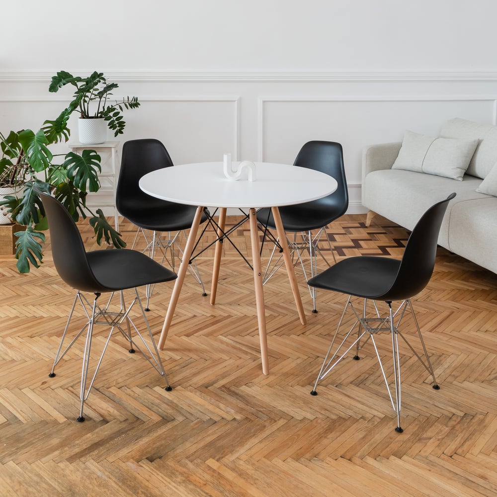 Стул пластиковый DERSTUHL Chrom Eames, черный DSL02.010