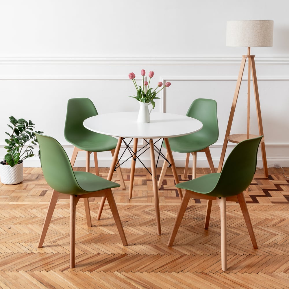 Изображение товара Комплект пластиковых стульев DERSTUHL 4 шт Grand Wood Eames темно-зеленый