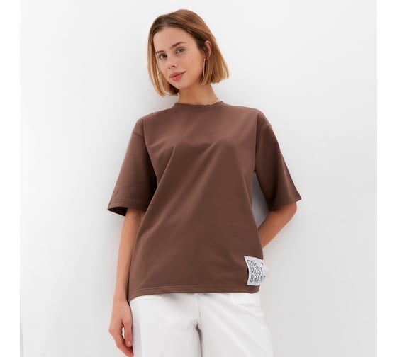 Изображение товара Однотонная женская футболка MINAKU One Most Brand цвет коричневый, р-р 42 10362238