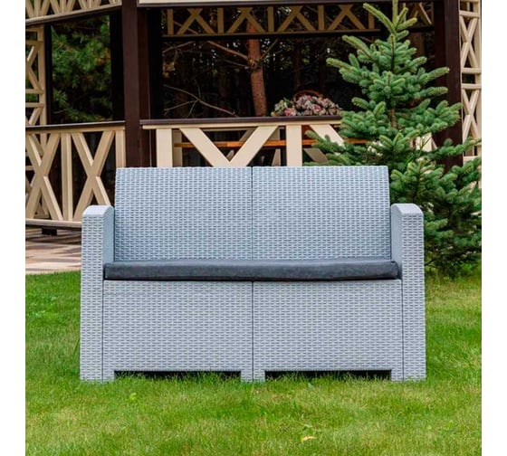 Изображение товара Двухместный садовый диван Royal Family из пластика LANA, светло-серый 832-71-71