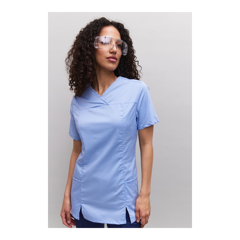 Изображение товара Женская блуза Вена-2 голубой размер 80-84 с коротким рукавом и V-образным воротником