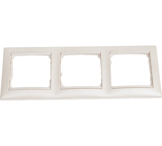 Изображение товара Рамка Legrand 3 поста Valena жемчужный 694352
