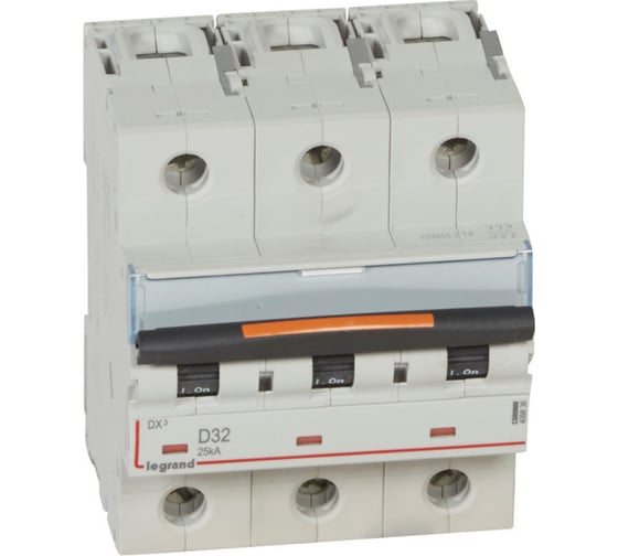 Изображение товара Автоматический выключатель Legrand DX³ 25 кА тип характеристики D 3П 400 В~ 32 А 4,5 модуля 409836