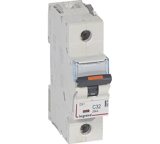 Изображение товара Автоматический выключатель Legrand DX³ 25 кА тип характеристики С 1П 230/400 В~ 32 А 1,5 модуля 409758