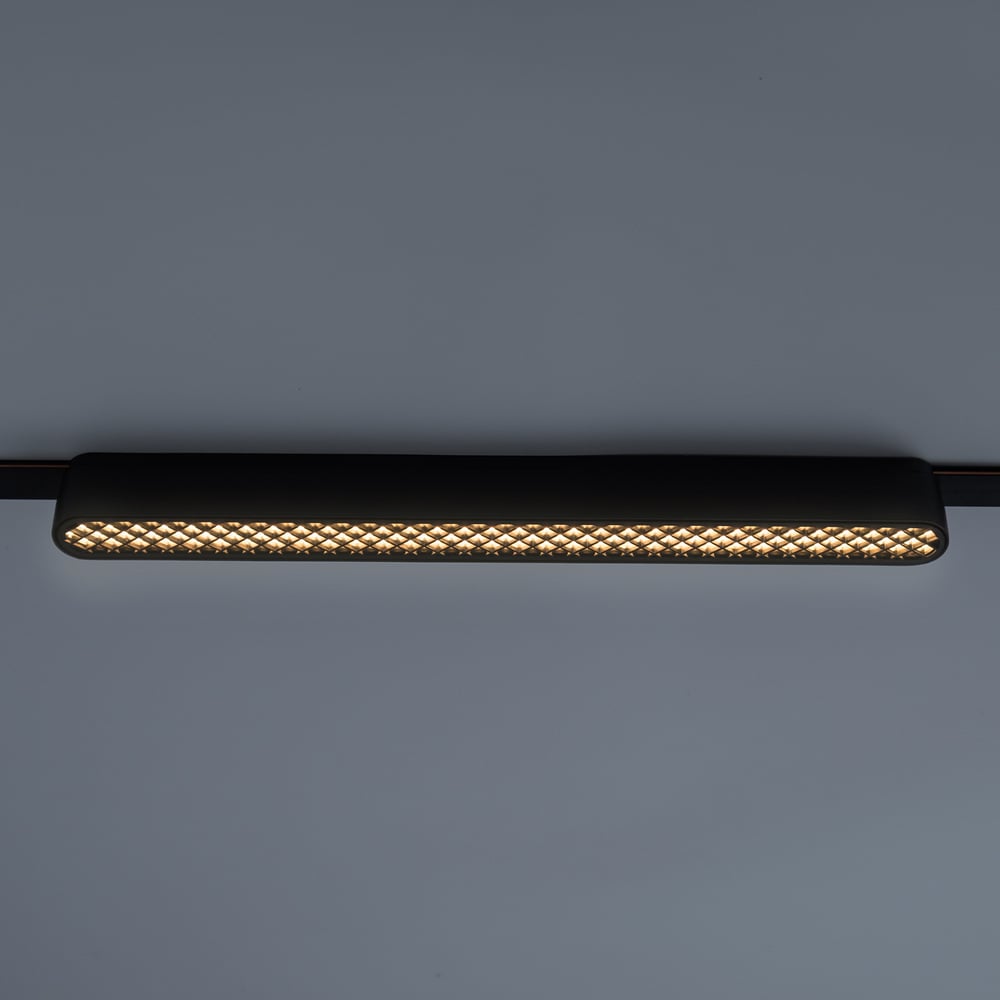 Изображение товара Трековый светильник Jazzway MTR16 1418 18Вт 3000K черный IP20 с встроенными светодиодами