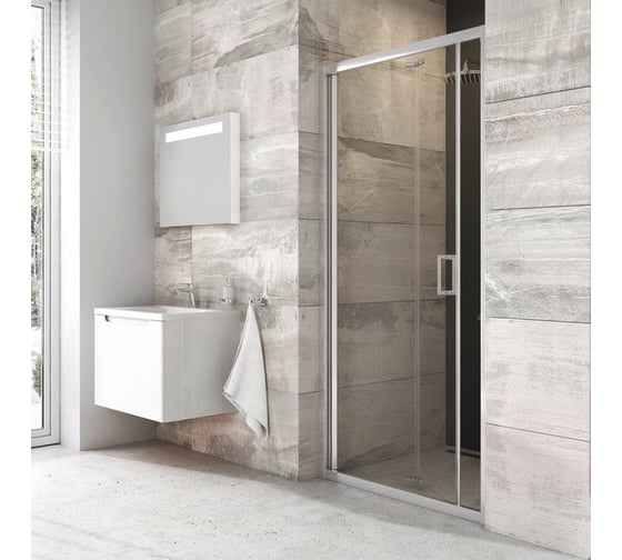 Изображение товара Душевая дверь поворотного типа Ravak Blix BLDZ2-70 см, блестящий профиль, прозрачное стекло X01H10C00Z1