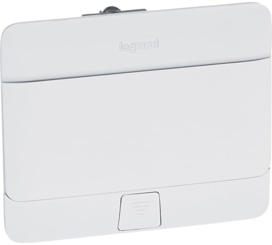 Изображение товара Выдвижной розеточный блок Legrand неукомплектованный IP 40 4 модуля белый 054031