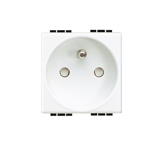 Изображение товара Розетка Bticino 2П + заземление 10А/16А 250В с защитными шторками 2 модуля Французский стандарт N4142