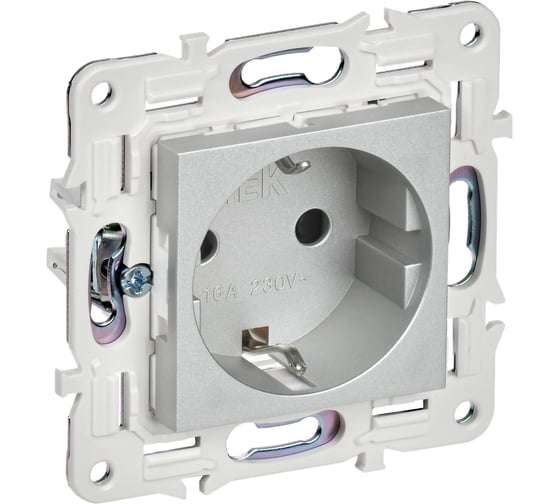 Изображение товара Розетка IEK SKANDY SK-R04S с заземляющим контактом, со шторками, 16А, серебро SK-R14-16-K23