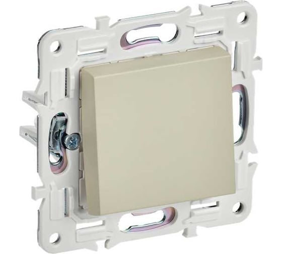 Изображение товара Выключатель 1-клавишный IEK SKANDY 10А SK-V01B бежевый SK-V10-0-10-K10