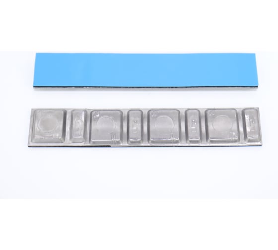 Изображение товара Самоклеящиеся груза ACG 0052 19 мм, 60 г, на синем скотче (упаковка 50 шт) 1028227