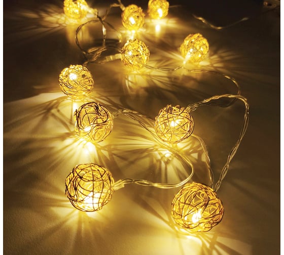 Изображение товара Светодиодная гирлянда FERON CL594 линейная интерьерная Золотые шарики, статичная, 2700K, 1.2 м с питанием от батареек, прозрачный шнур, 51450
