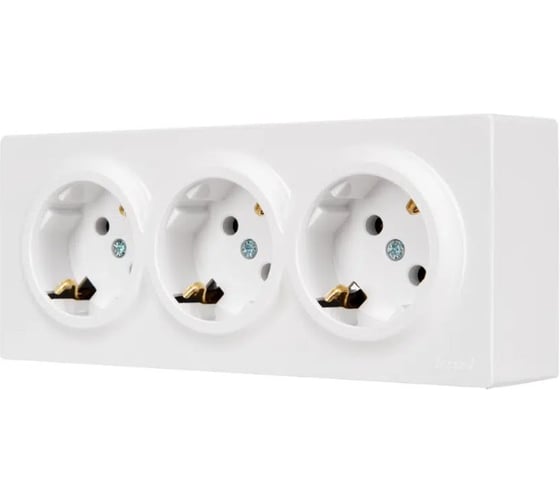 Изображение товара Розетка тройная с/з LEZARD LETO закрытый корпус ПБТ белый 752-0200-127BUP