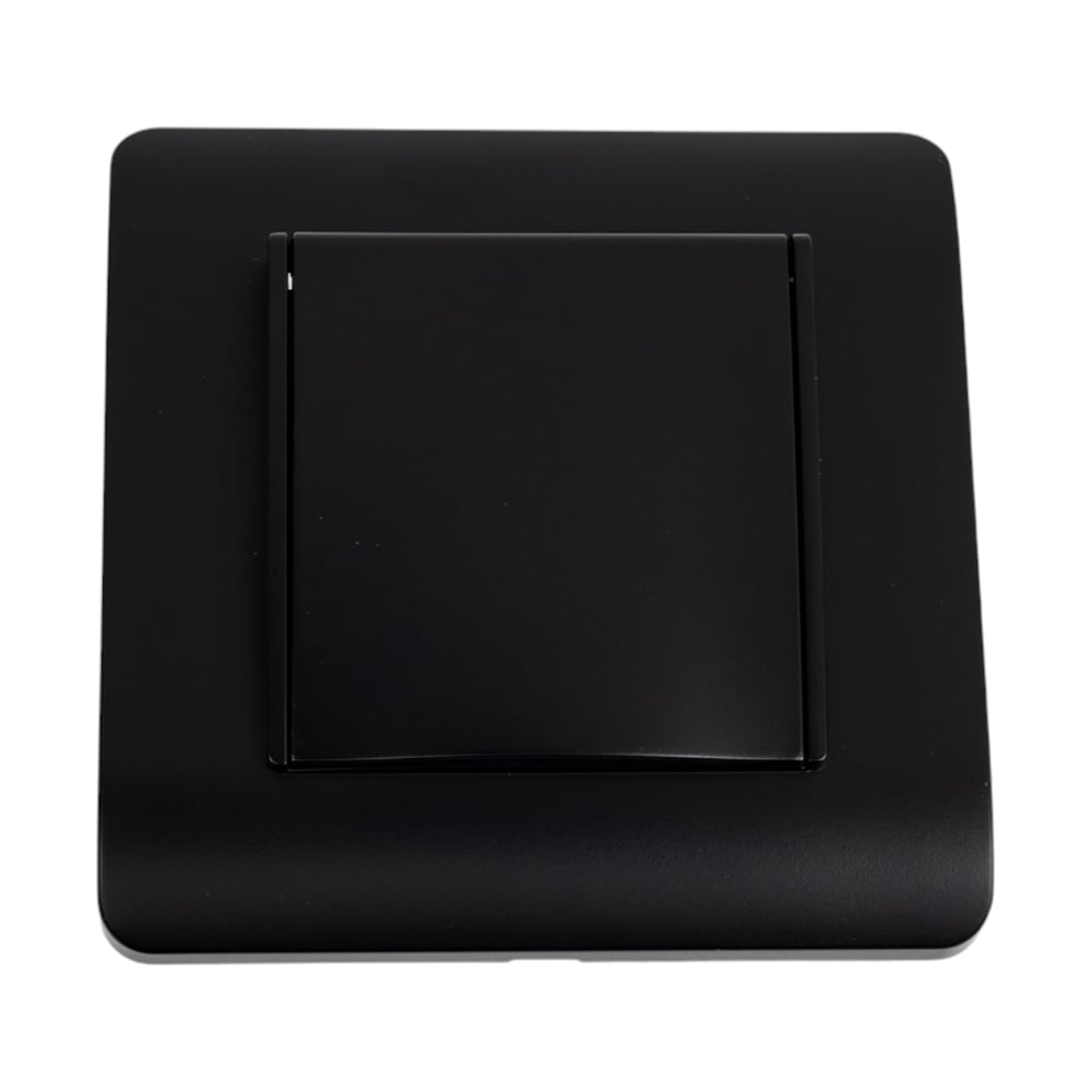 Изображение товара Розетка CHINT NEW3-E 16А IP44 с заземлением, защитные шторки с крышкой черный 431500