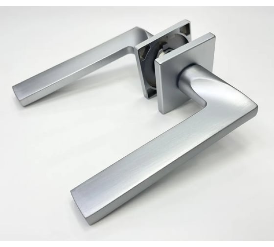 Изображение товара Дверная ручка на квадратной розетке MORELLI MH 50 S6 SC, 6 мм, цвет - мат. хром 9013391