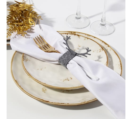 Изображение товара Набор декоративных колец для салфеток Доляна Олень серый 4 шт., 15х5 см, 100% п/э фетр 10507884