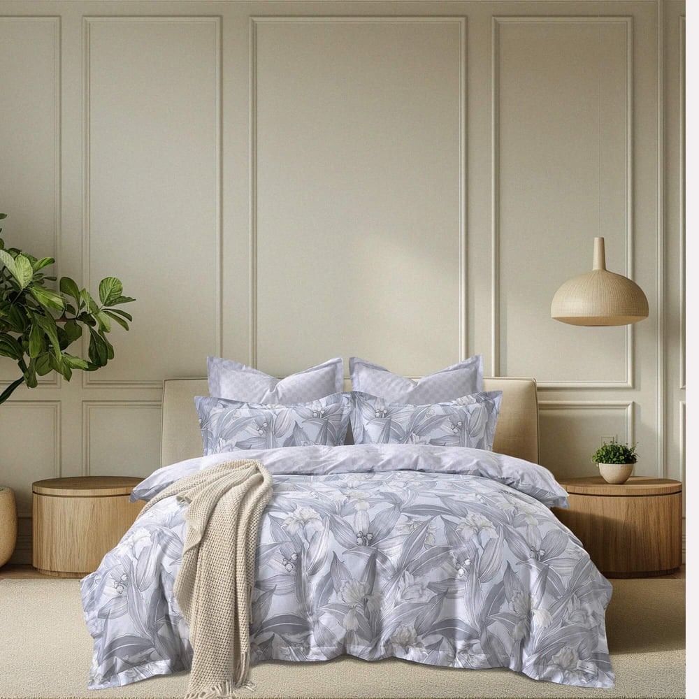 Изображение товара Комплект постельного белья Satin евро с 4 наволочками Adora 11KDCS2022ADO